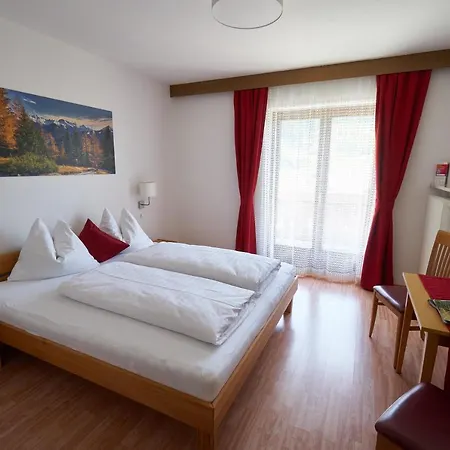 Bergkristall Guest house *