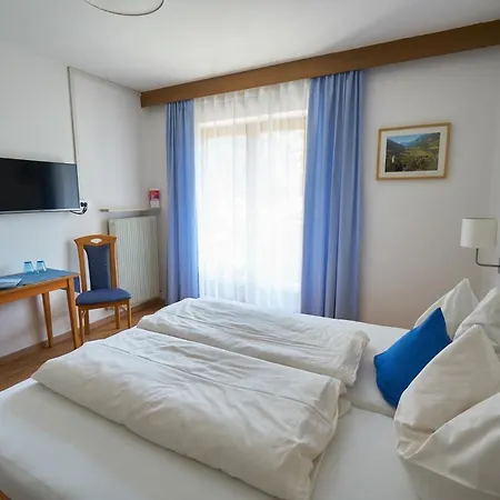 Bergkristall Guest house *