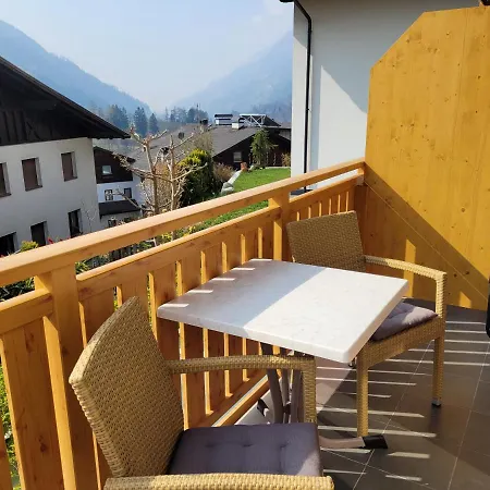 Bergkristall Guest house *